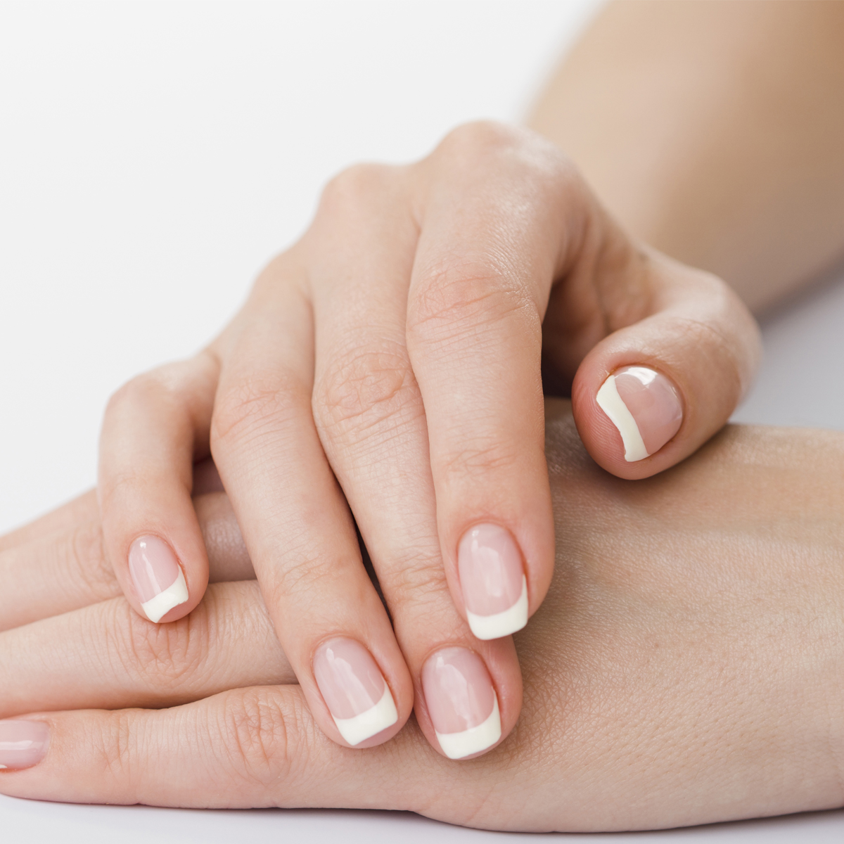 Maniküre mit Shellac bei Color up Nails in Wila